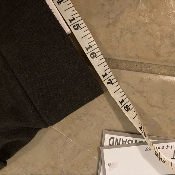 Sag Harbor Stretch NWT Curvy Perfect Fit Pant chocolate Heather 14 Short - Picture 12 of 15